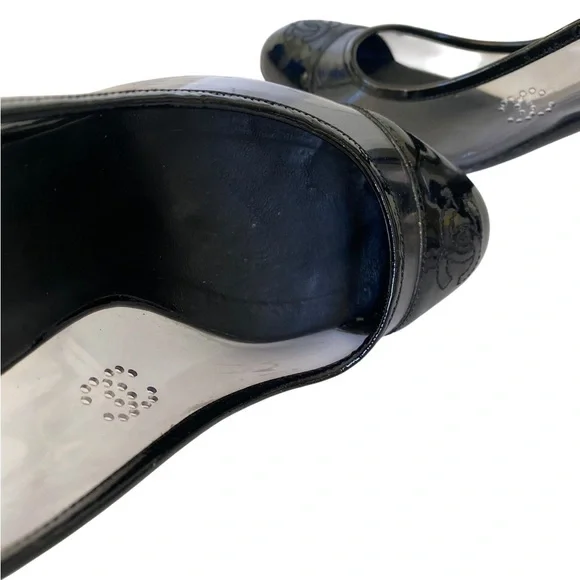 CHANEL Black Patent Leather & Clear PVC Cap Toe Pumps – Iconic CC Logo size 39 - Picture 2 of 12